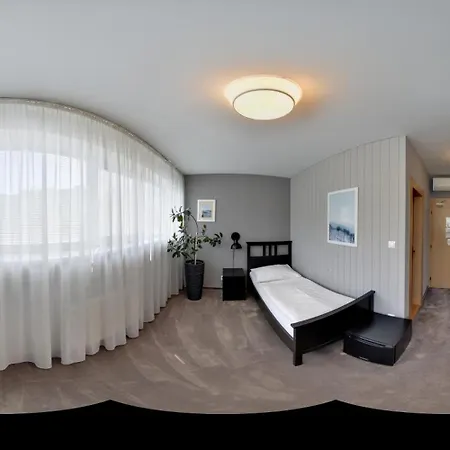 Penzión pre hostí Set 3*