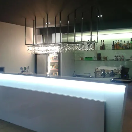 Penzión pre hostí Set 3*