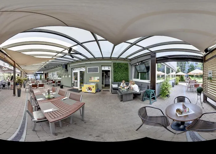 Set Konukevi Kösice